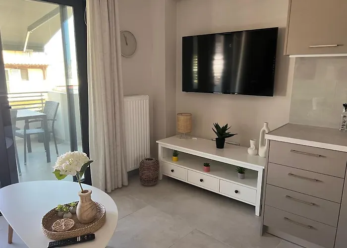 Elia\'S Apartment
